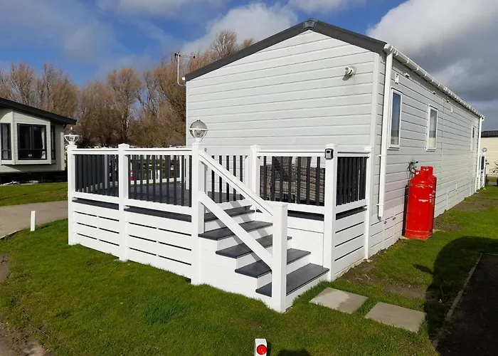 39 The Meadows New Beach Holiday Park